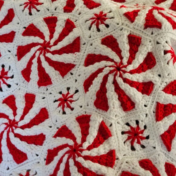Peppermint Throw Holiday Blanket - Picture 2 of 4